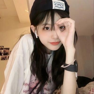 北极百货的秋乃小姐